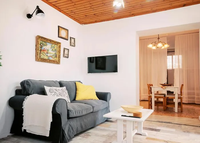 Olympia's Cozy Lägenhet *