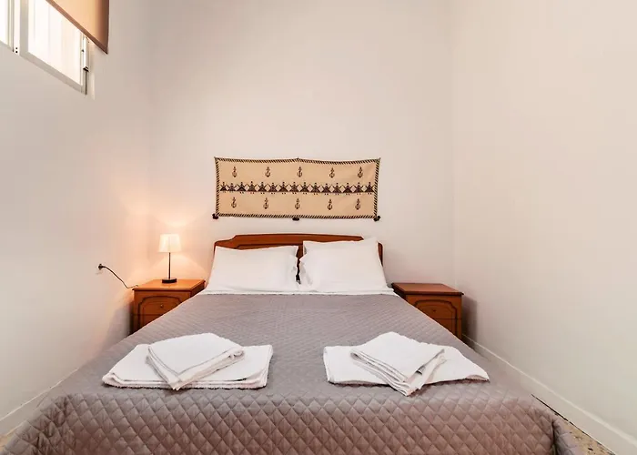 Olympia's Cozy * Psinthos