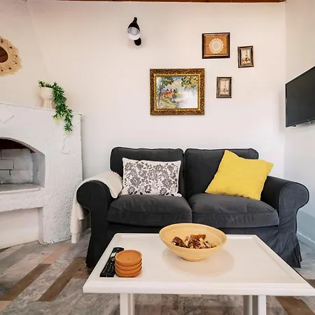 Olympia's Cozy Apartamento Psinthos